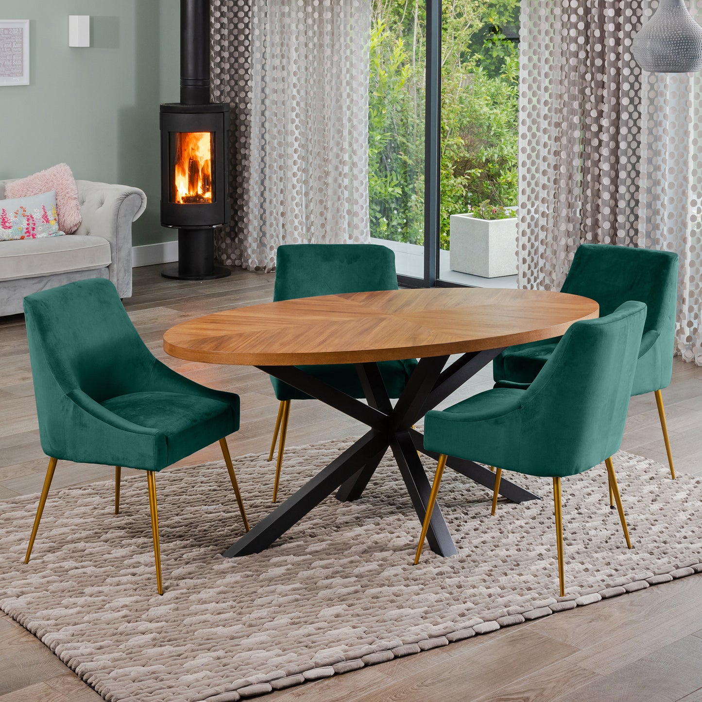 Dossena Oval Dining Table + 4 x Lograto Velvet Chairs